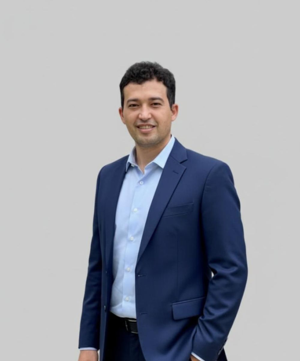 Zohid Mamajanov
